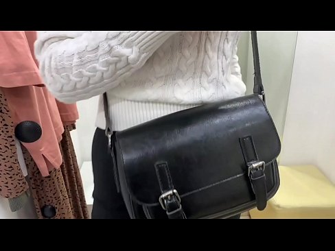 ❤️ Pampublikong masturbesyon ng batang asong si FeralBerry na may dildo sa fitting room ️ Porno sa tl.fuckmymac.ru ❤