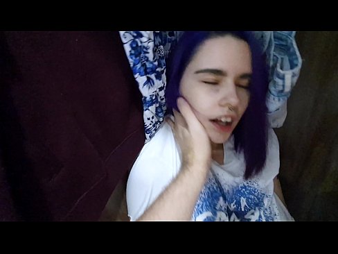 ❤️ Natagpuan ang aking kapatid na babae sa aparador at tinulungan ang kanyang cum ️ Porno sa tl.fuckmymac.ru ❤